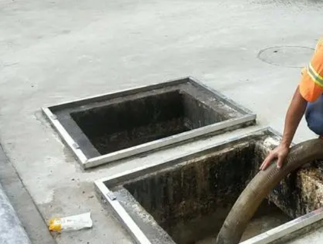 西乌珠穆沁化粪池清理