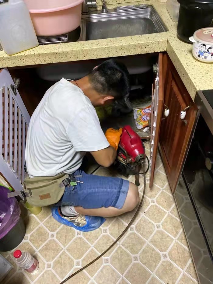 西乌珠穆沁通下水道